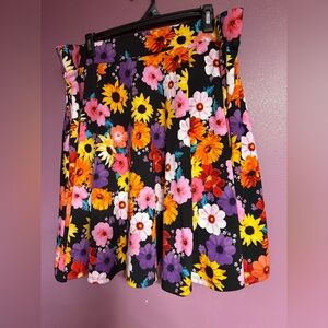 Torrid Sunflower Print Skirt